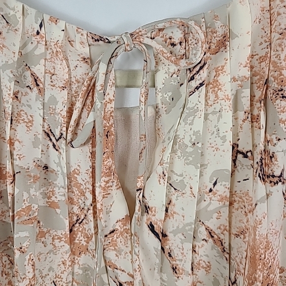 NEW Entro Women's Alexa Pleated Mini Cream Coral Floral Dress Tie at Waist Sz S - Picture 7 of 8